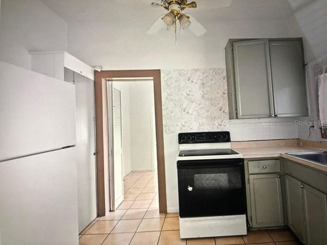 Listing Photo 8
