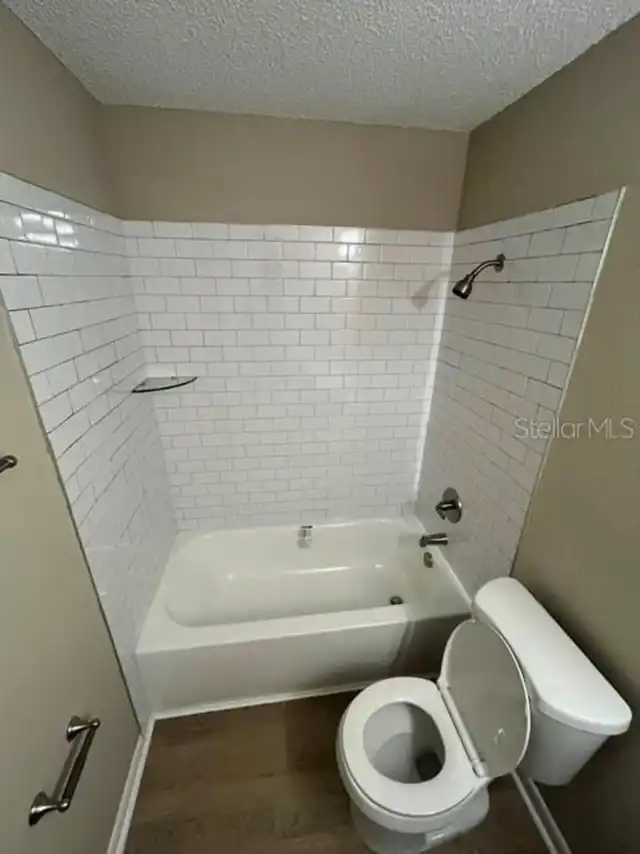 Listing Photo 6