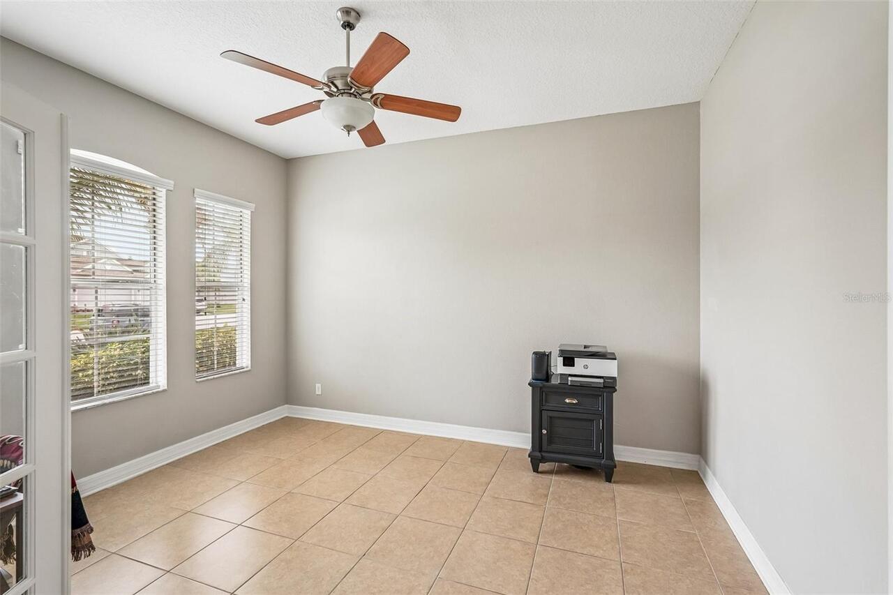 Listing Photo 17