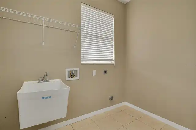Listing Photo 17