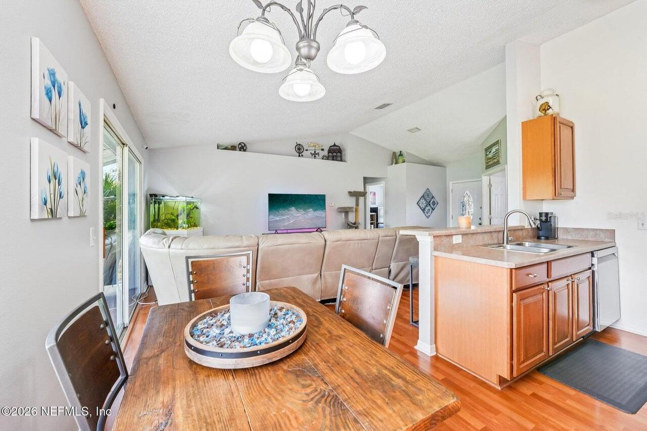 Listing Photo 15