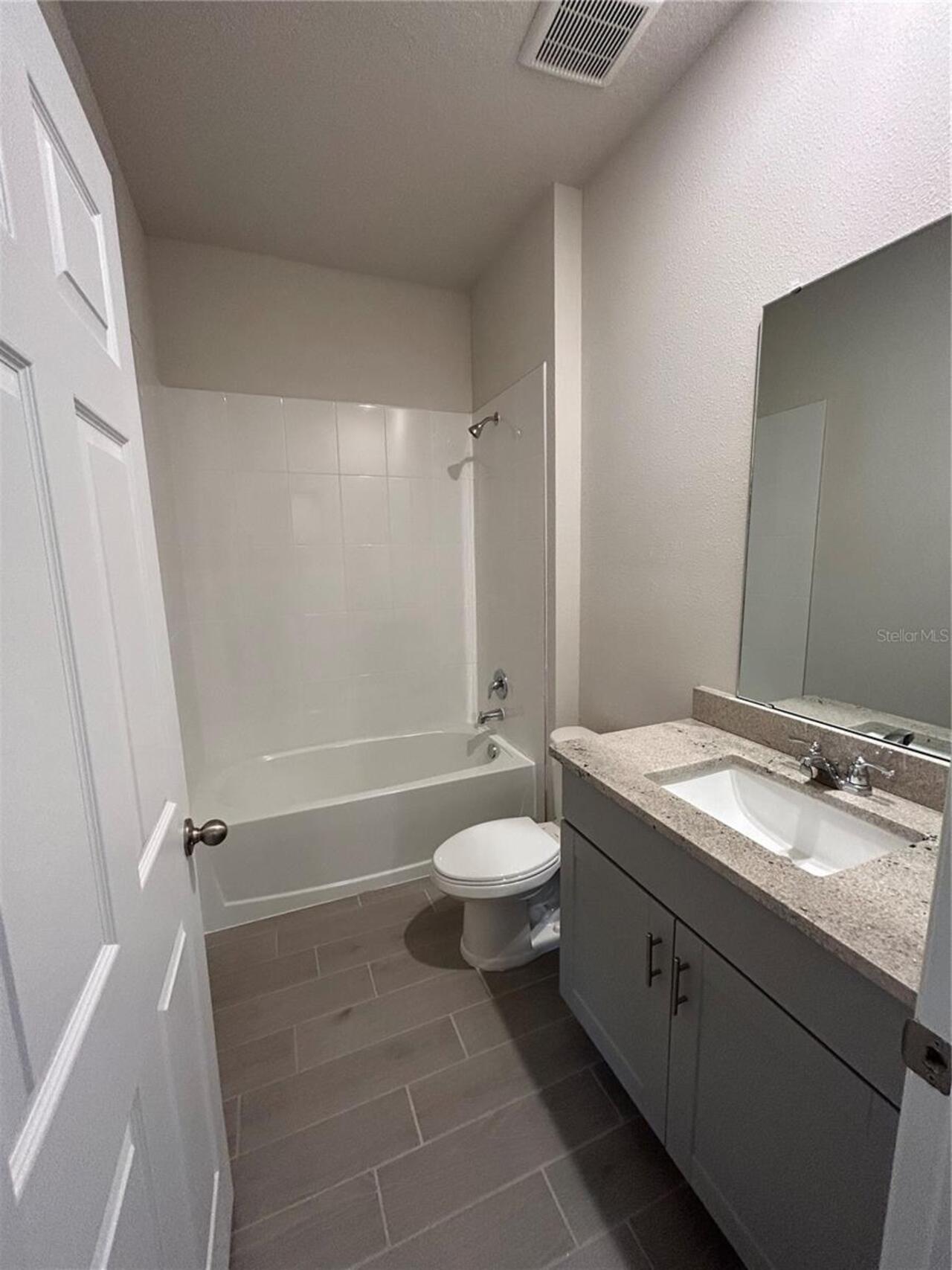 Listing Photo 24