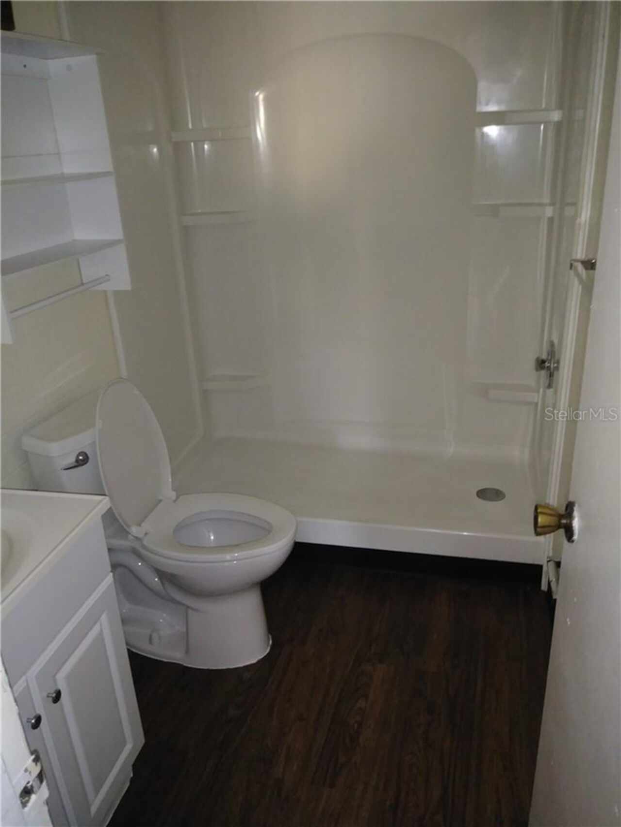 Listing Photo 7
