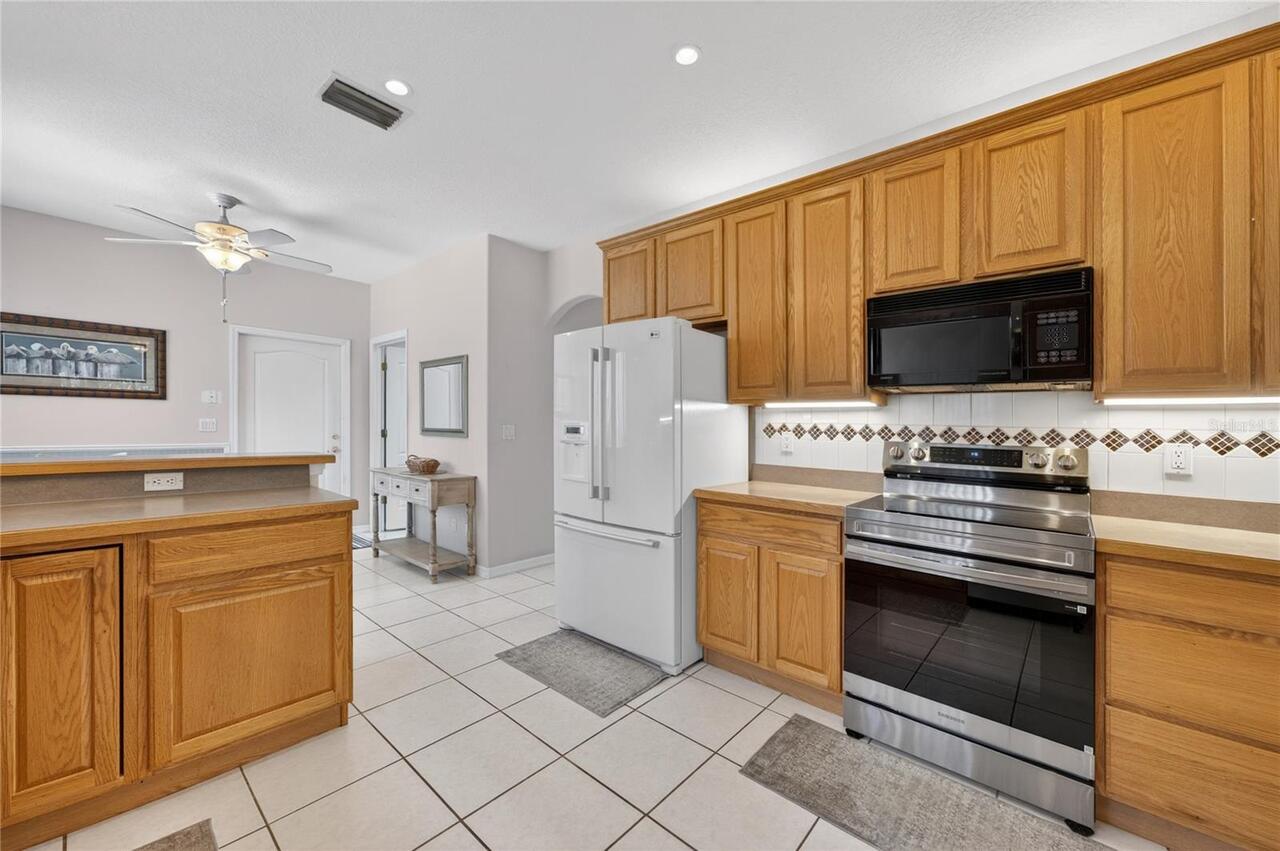 Listing Photo 11