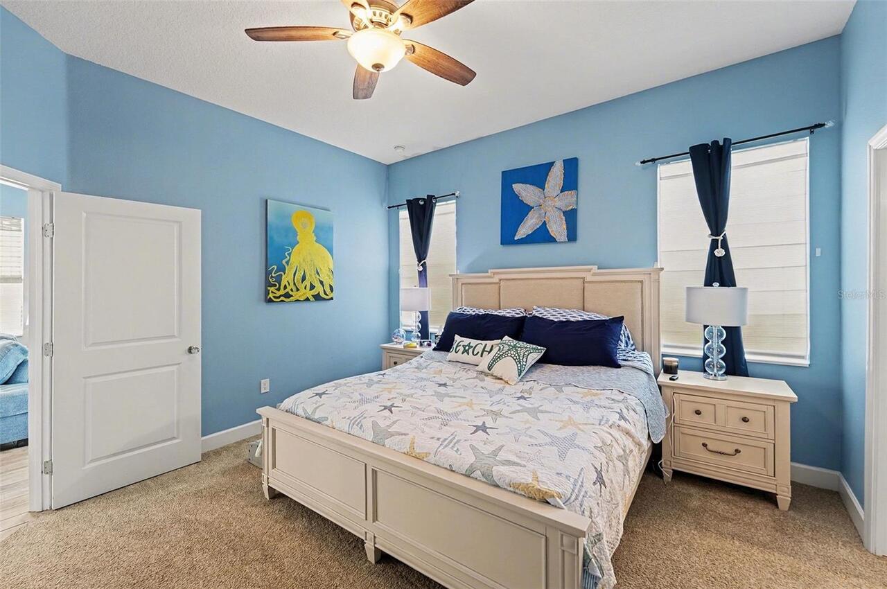 Listing Photo 12