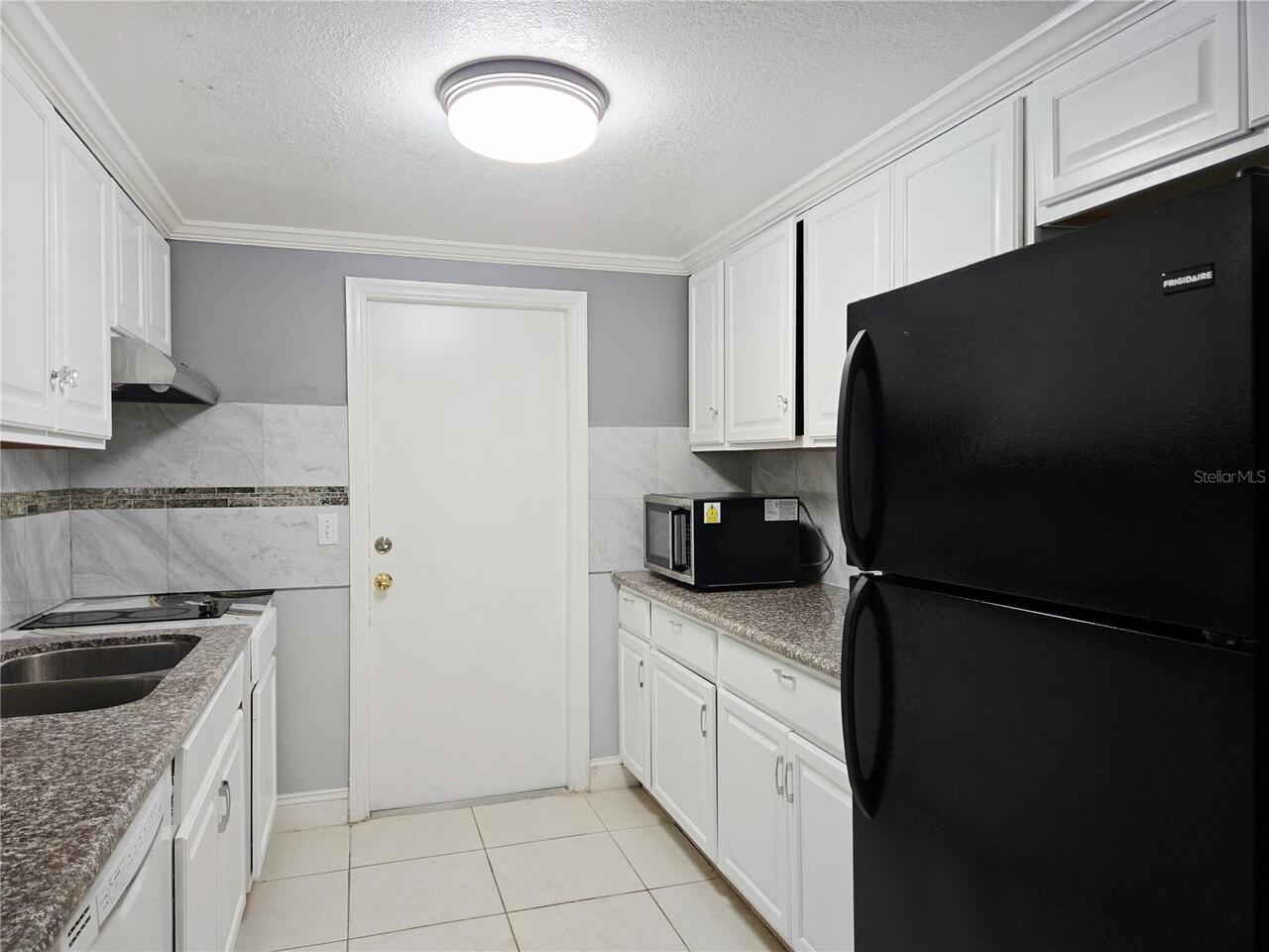 Listing Photo 23
