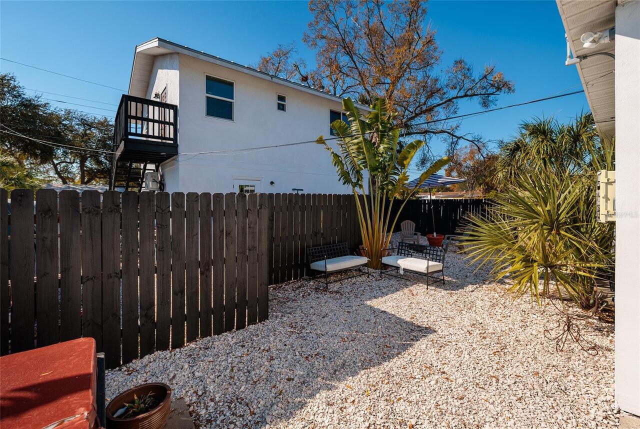 Listing Photo 17