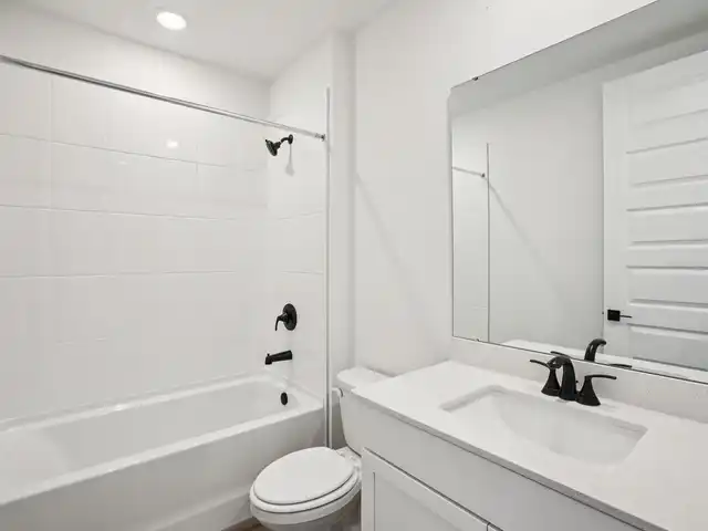 Listing Photo 13