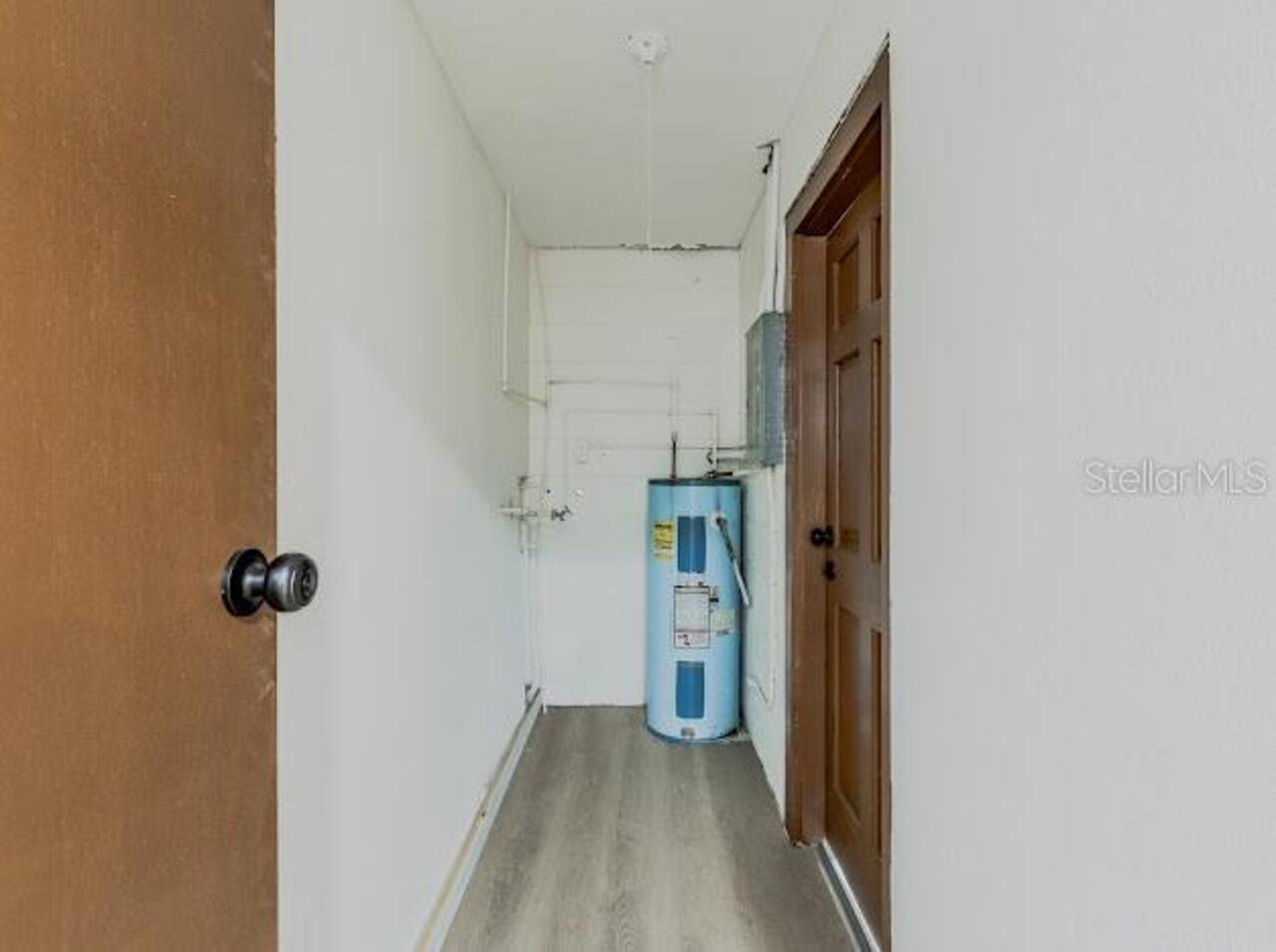 Listing Photo 8