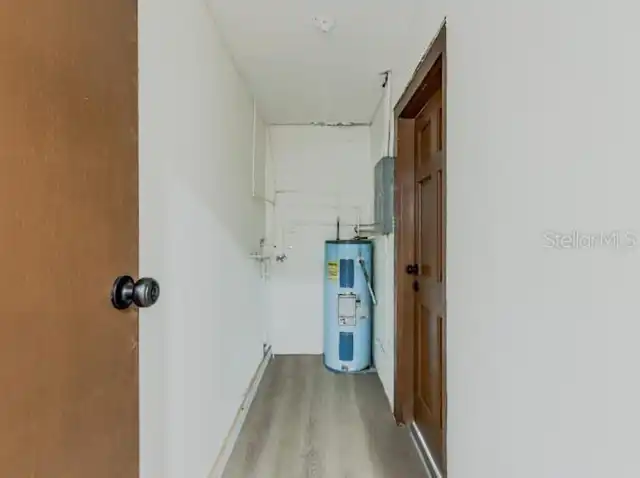 Listing Photo 8
