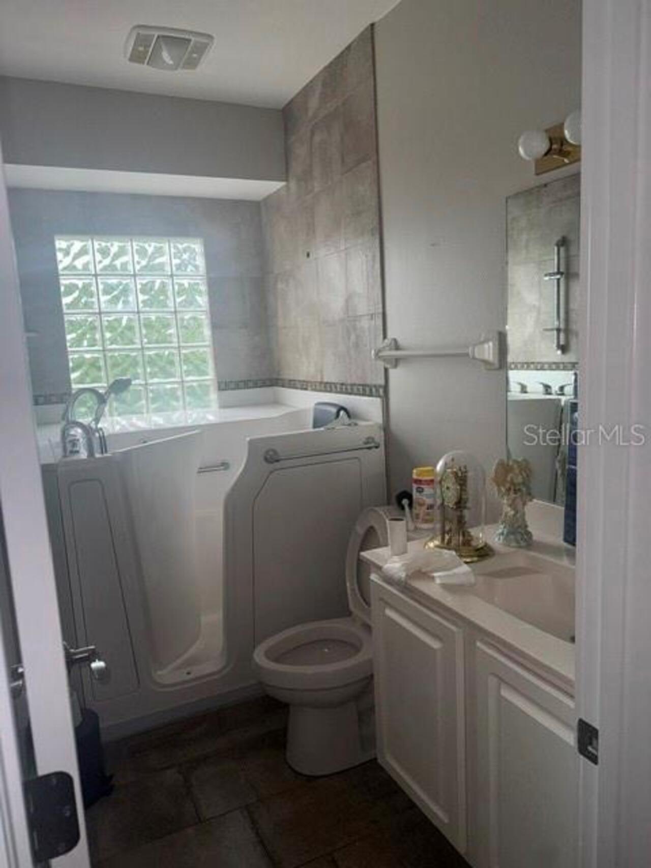 Listing Photo 13