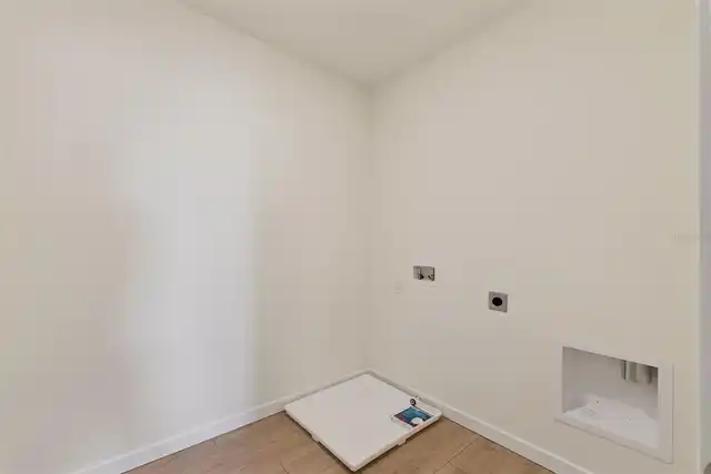 Listing Photo 29