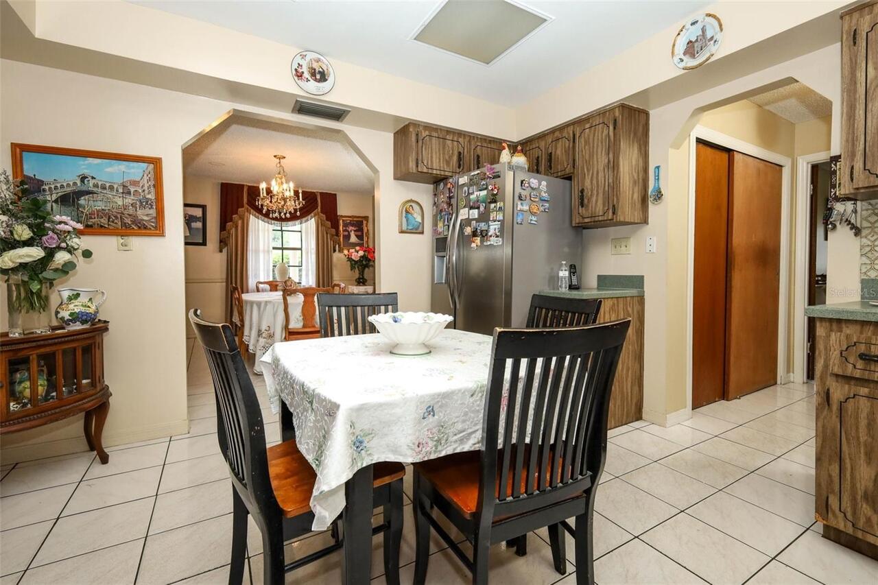 Listing Photo 14