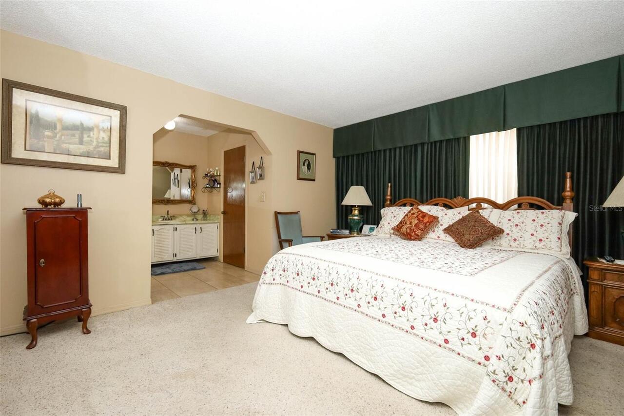 Listing Photo 24