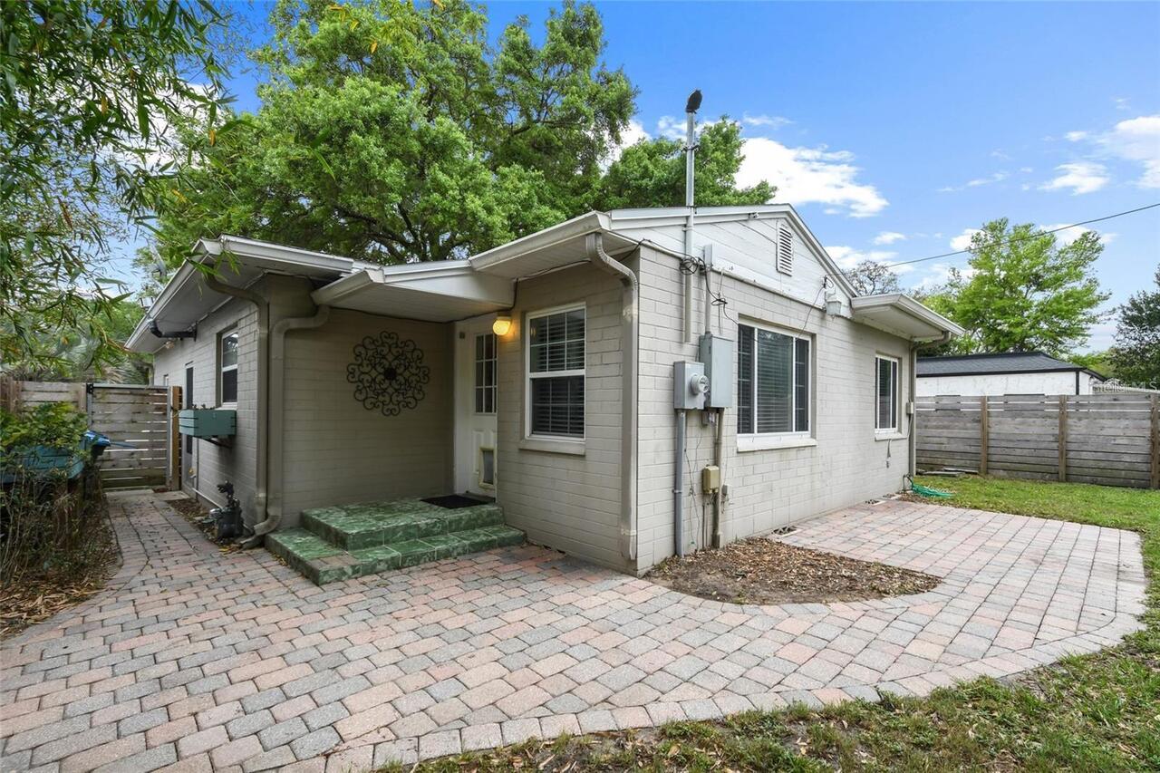 Listing Photo 6