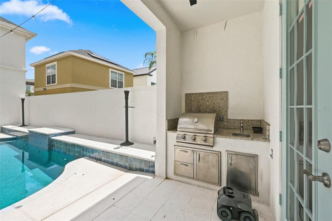 Listing Photo 7