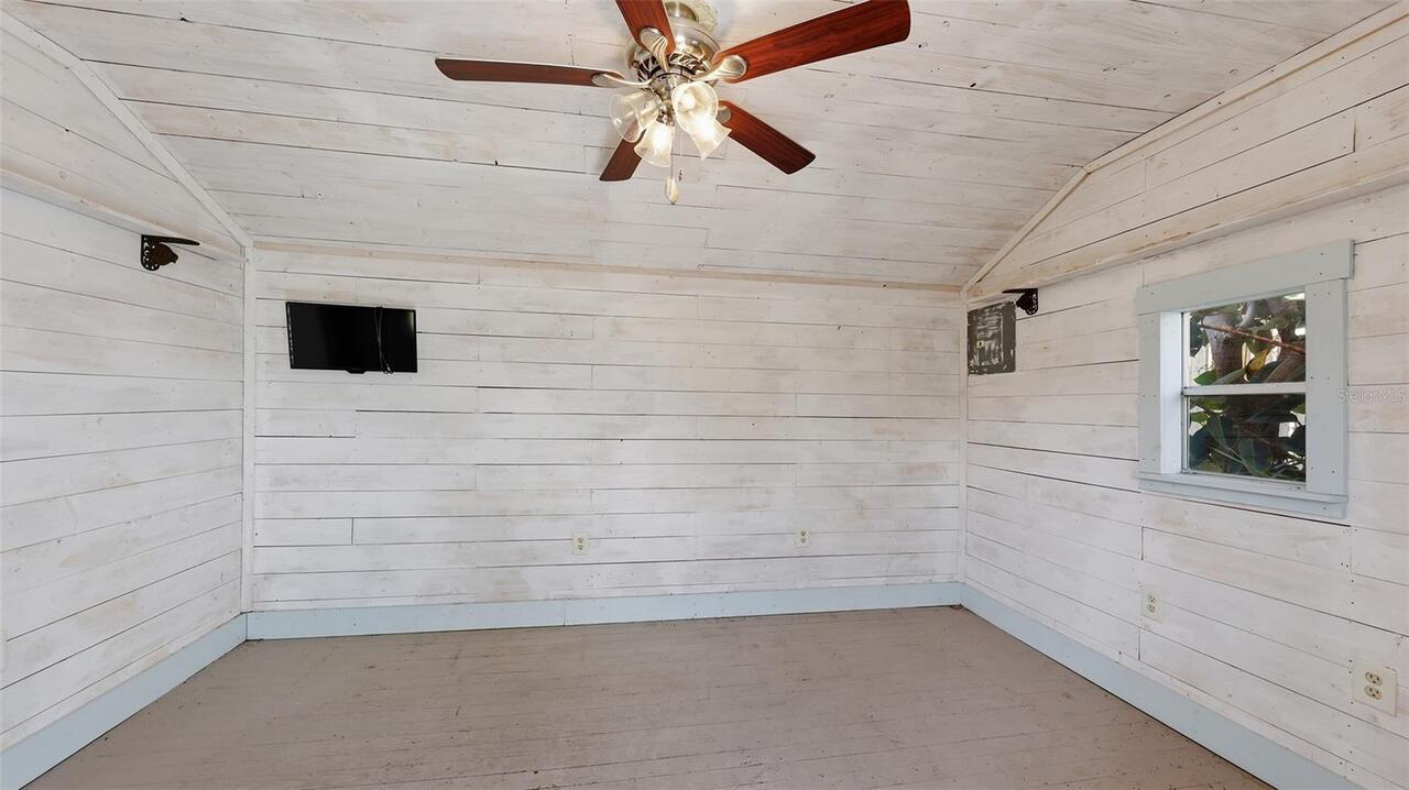Listing Photo 36