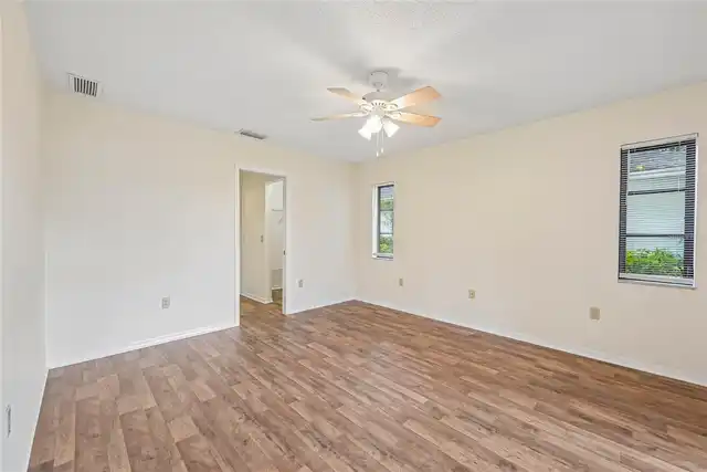 Listing Photo 26