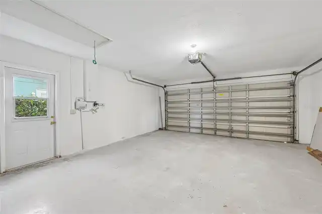 Listing Photo 32