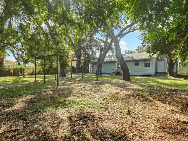 Listing Photo 21