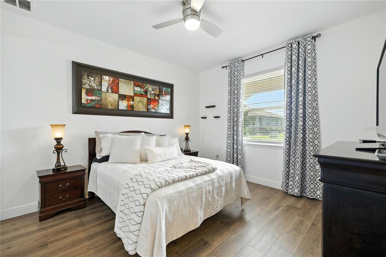 Listing Photo 23