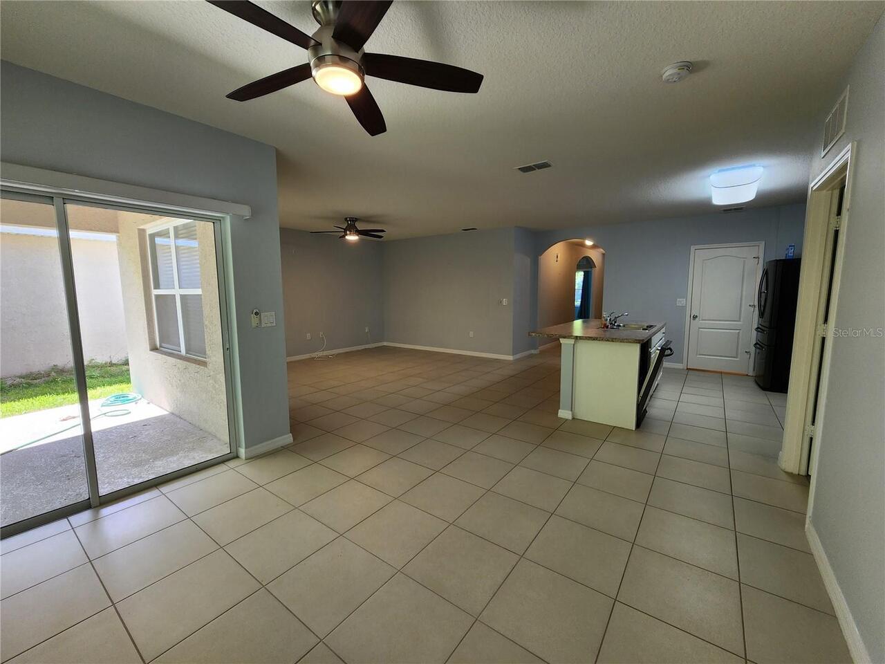 Listing Photo 8