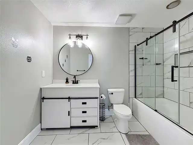Listing Photo 41