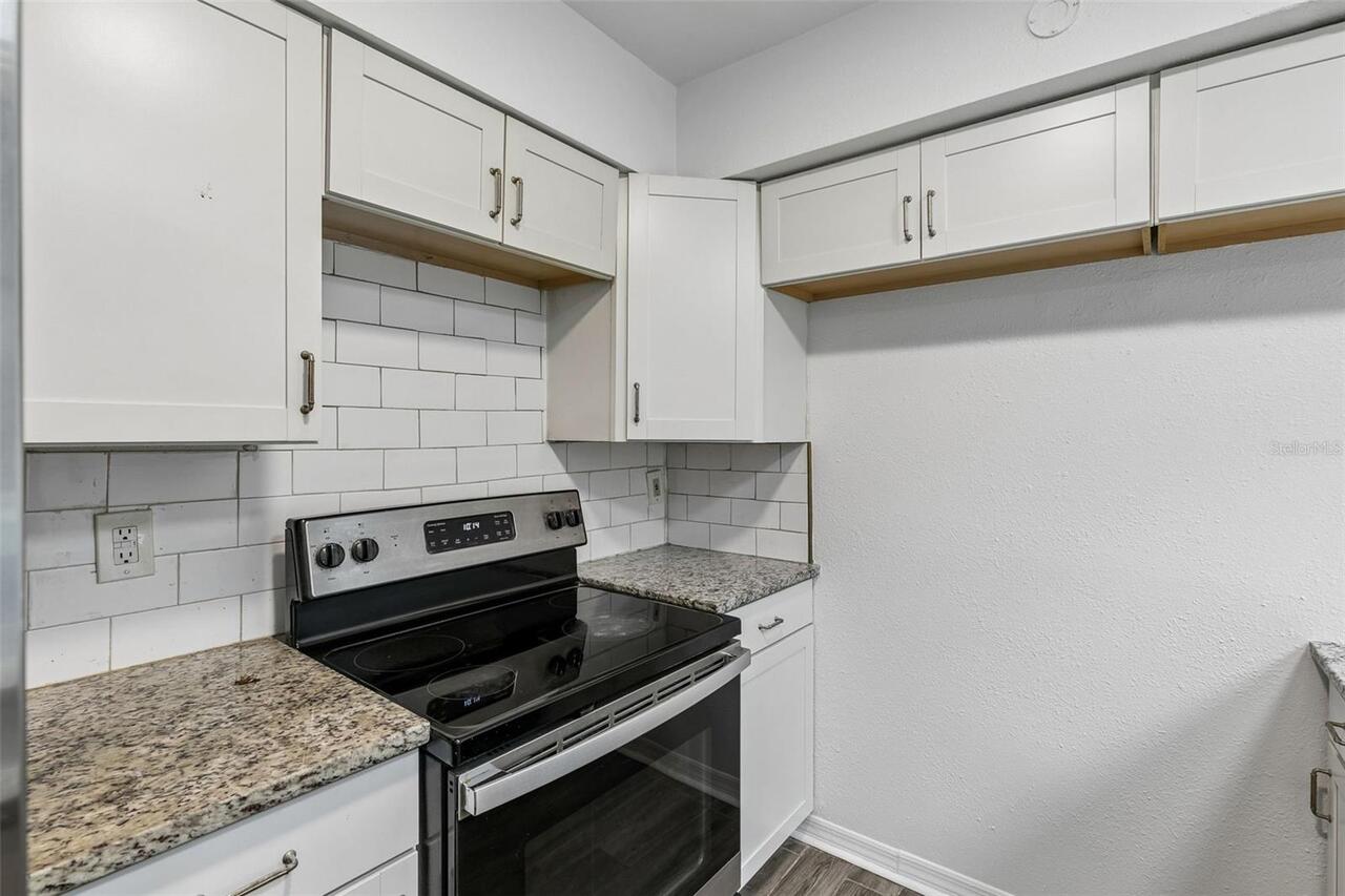 Listing Photo 9