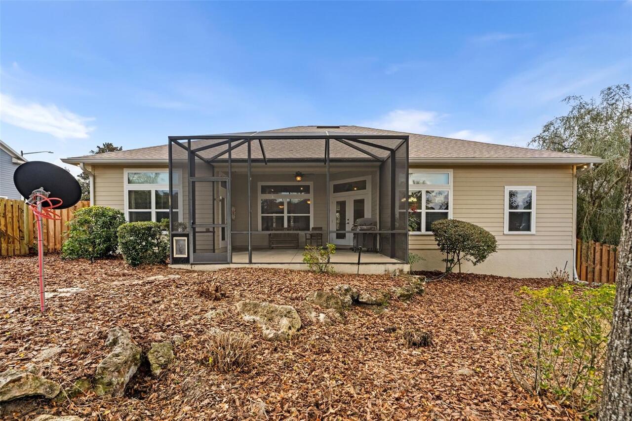 Listing Photo 17