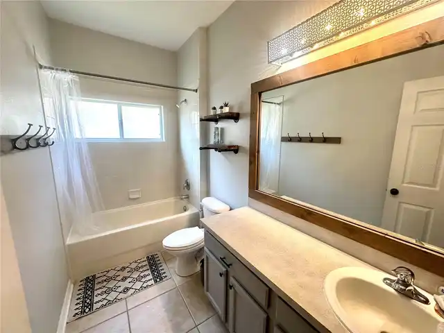 Listing Photo 21