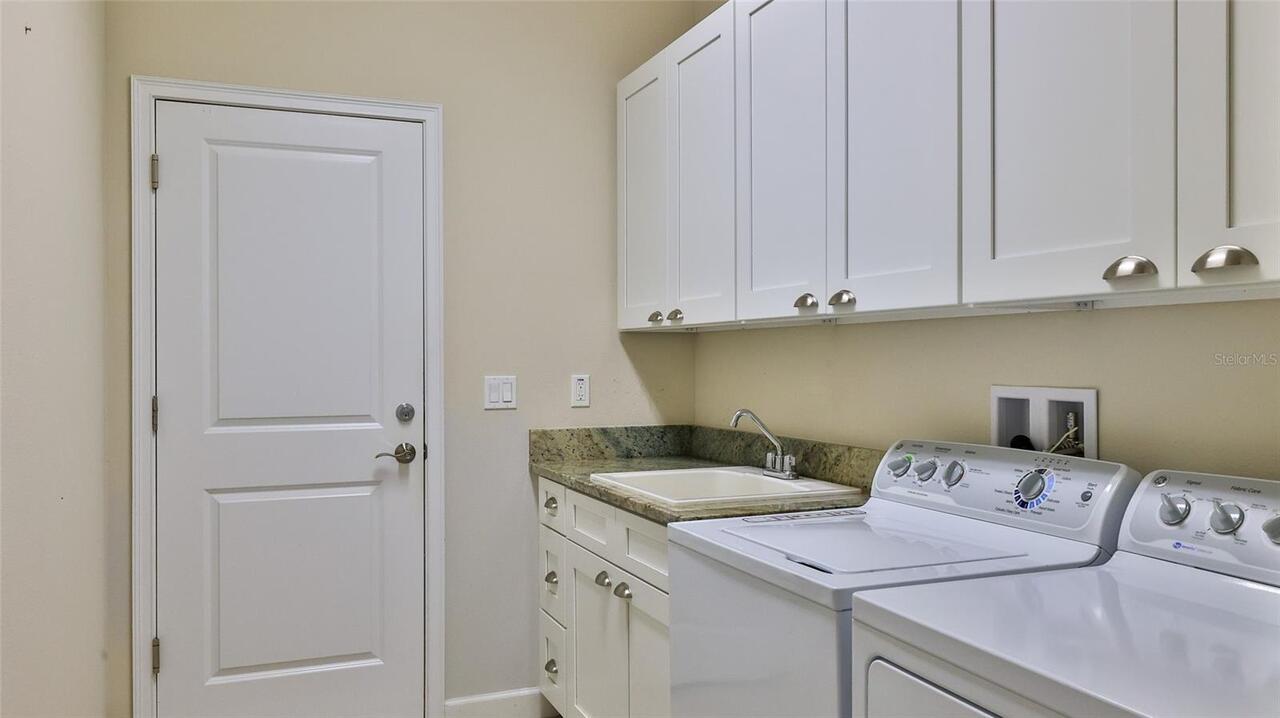 Listing Photo 38