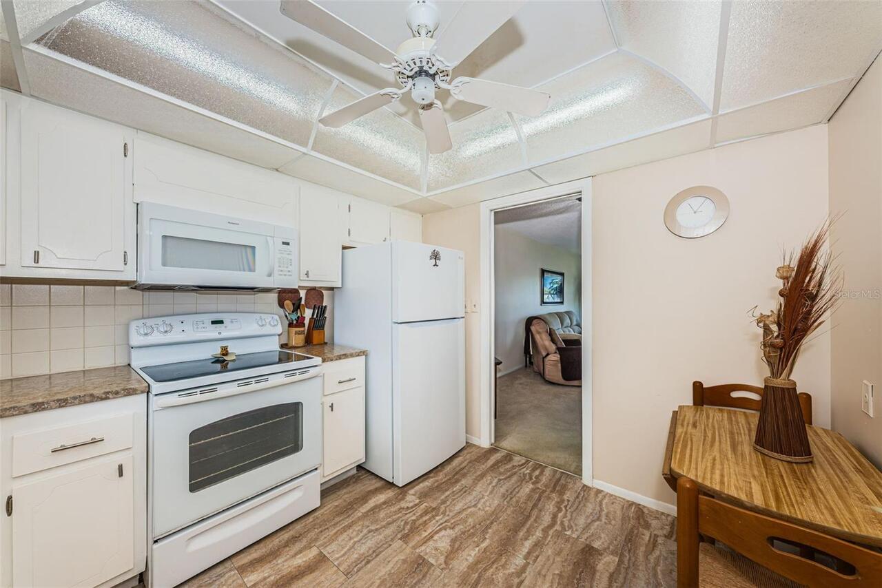 Listing Photo 7