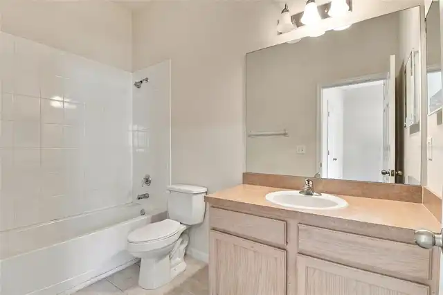 Listing Photo 18