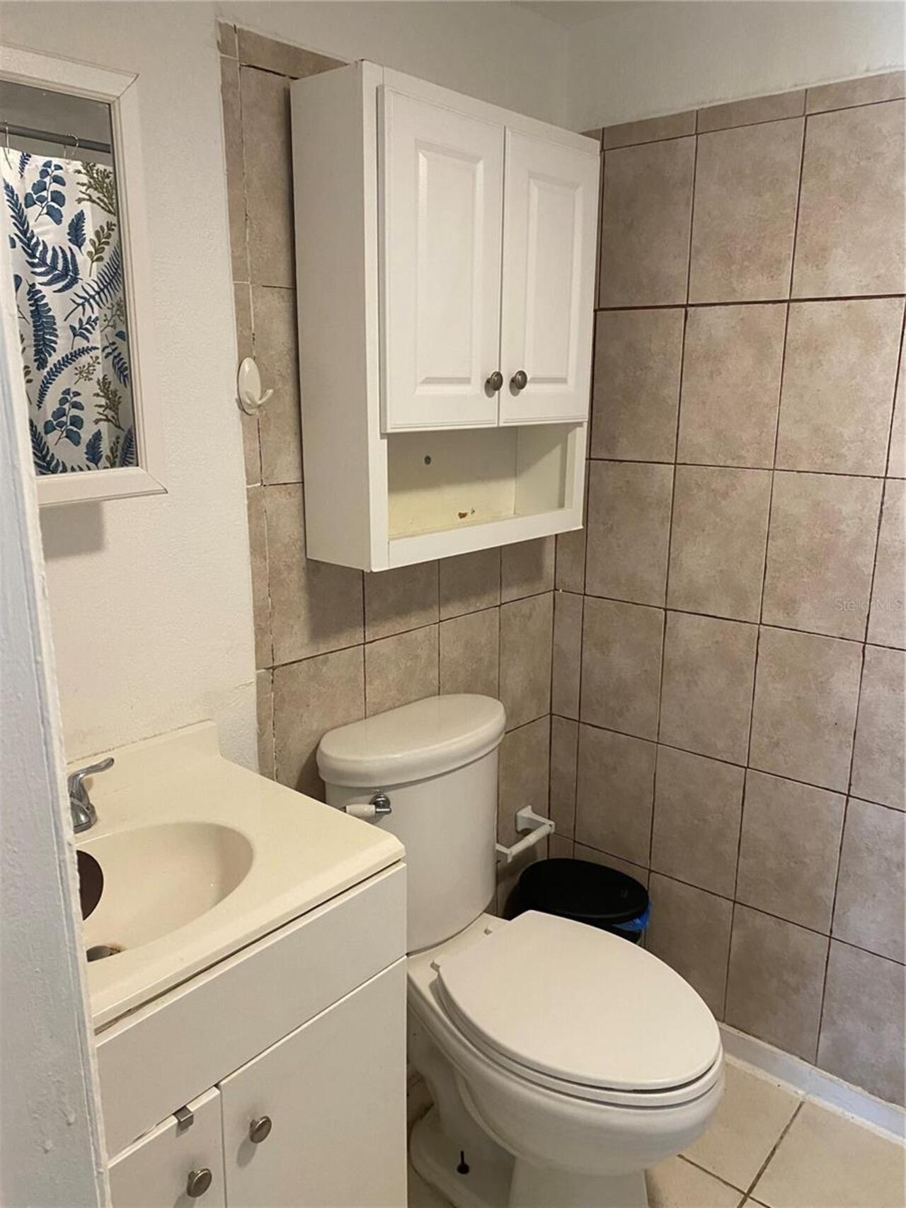 Listing Photo 10