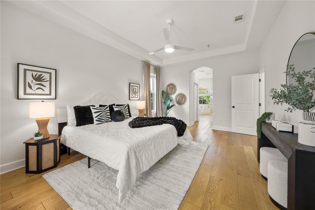 Listing Photo 14