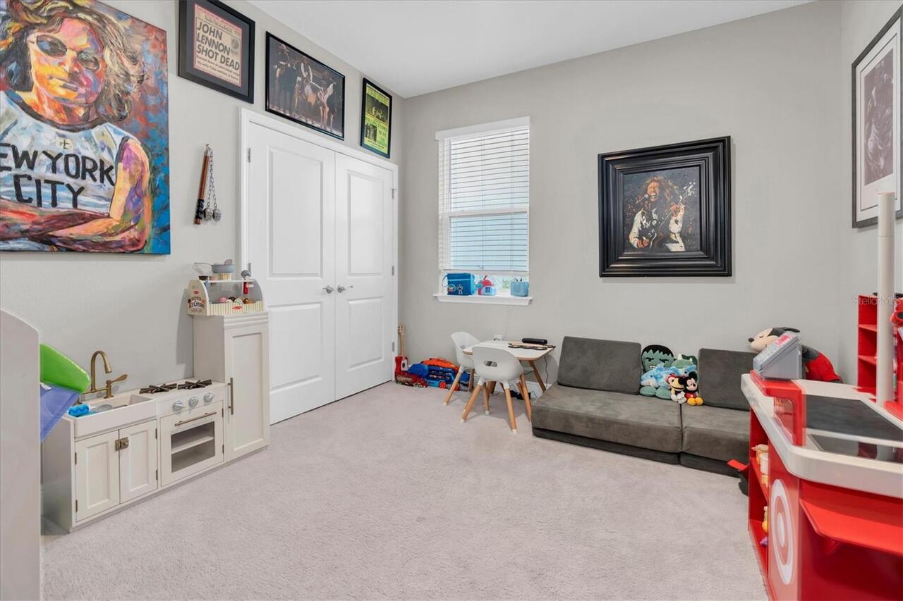 Listing Photo 10
