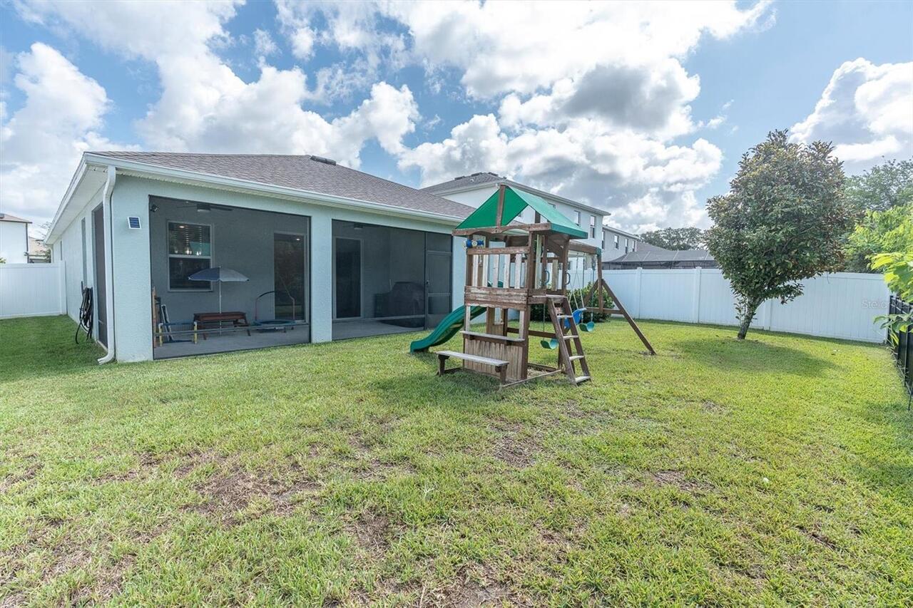 Listing Photo 33