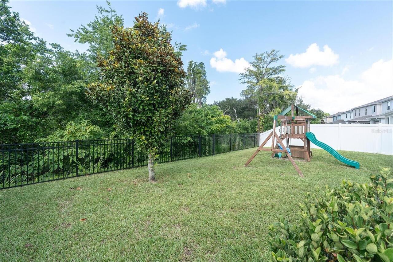 Listing Photo 35