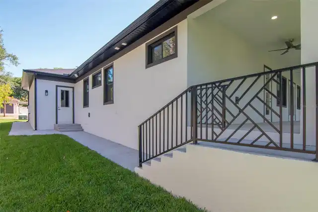Listing Photo 15