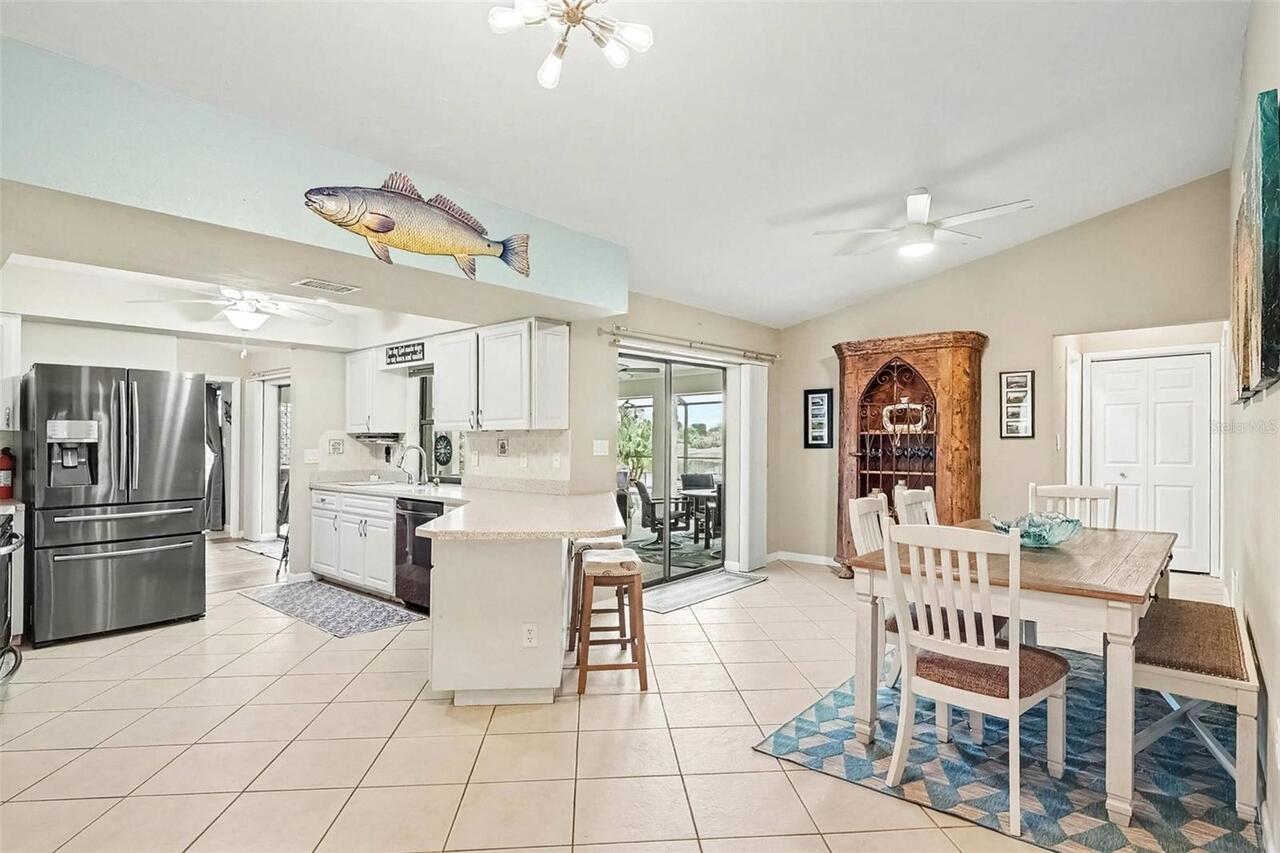 Listing Photo 10