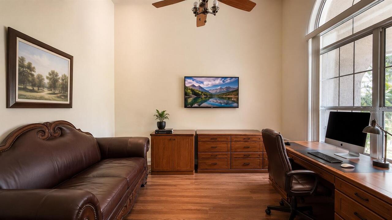 Listing Photo 18
