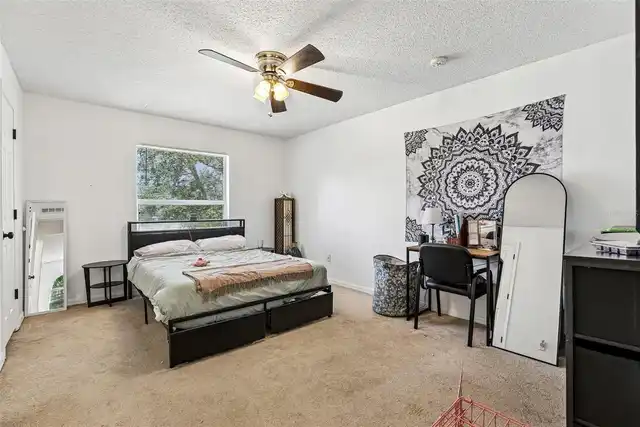 Listing Photo 13