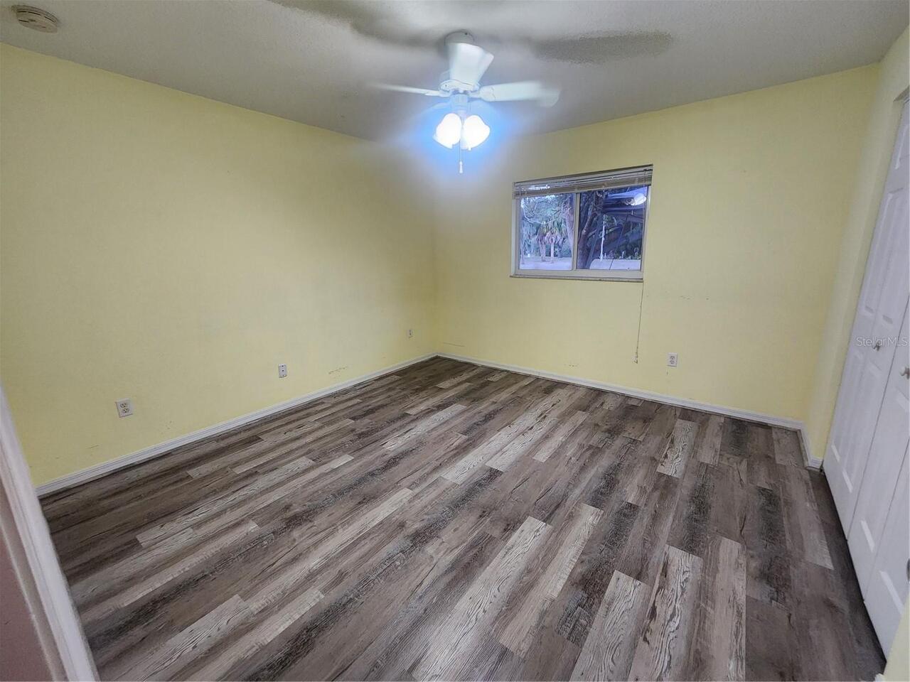 Listing Photo 12
