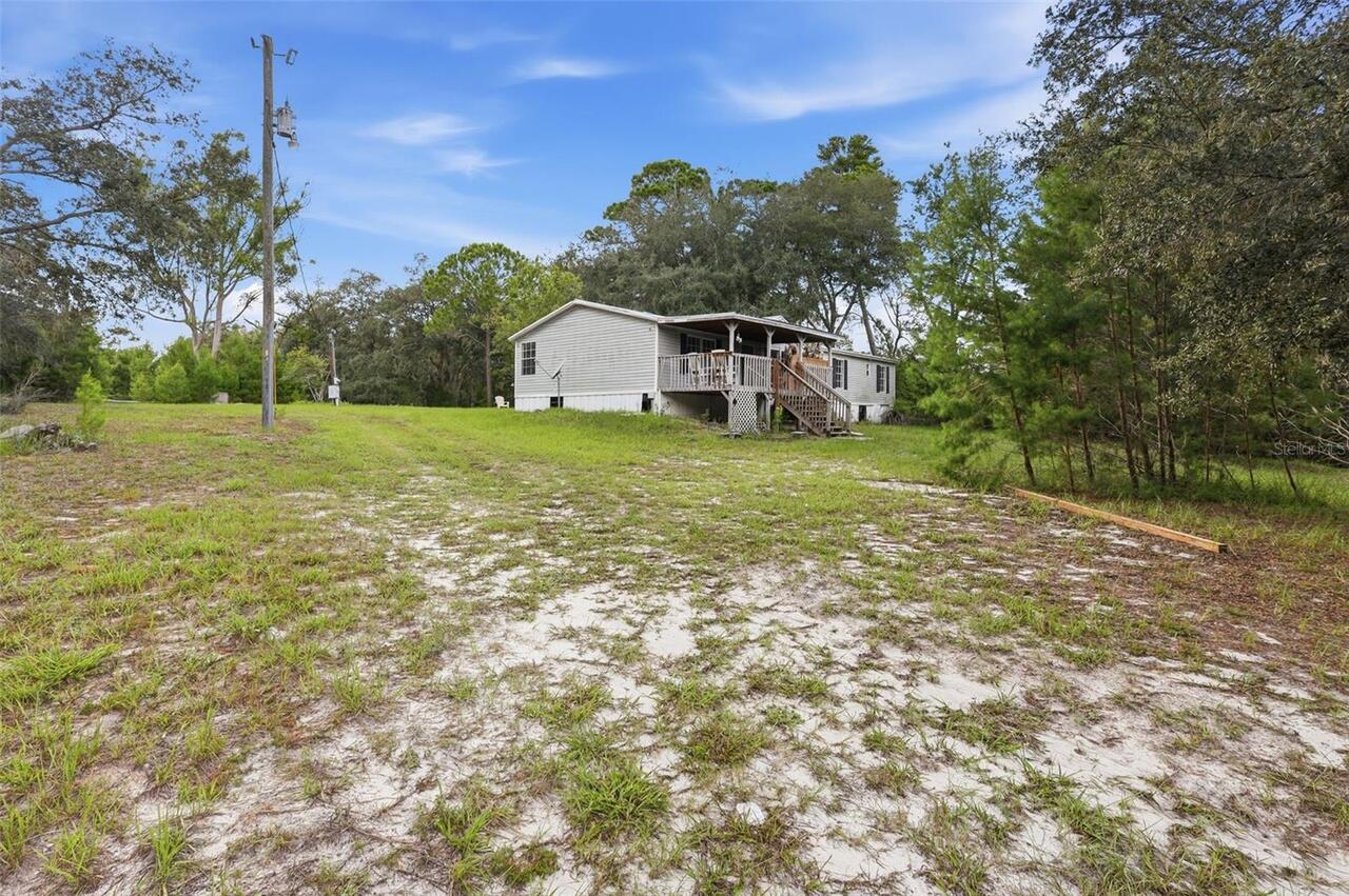 Listing Photo 11