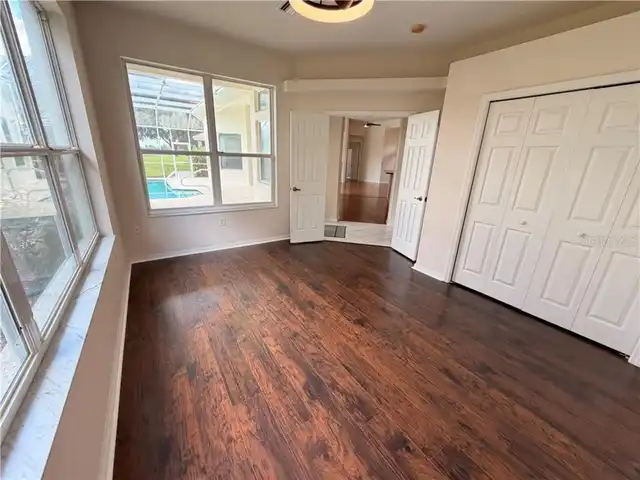 Listing Photo 16