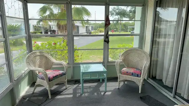 Listing Photo 12
