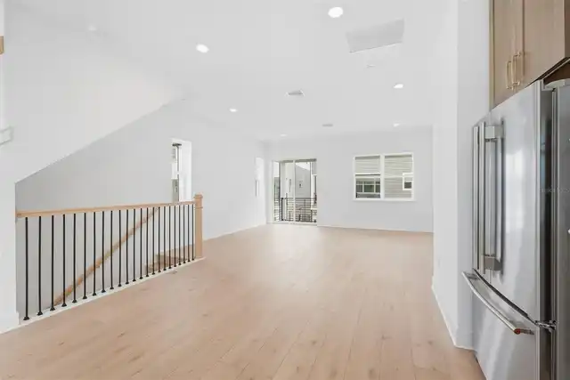 Listing Photo 16