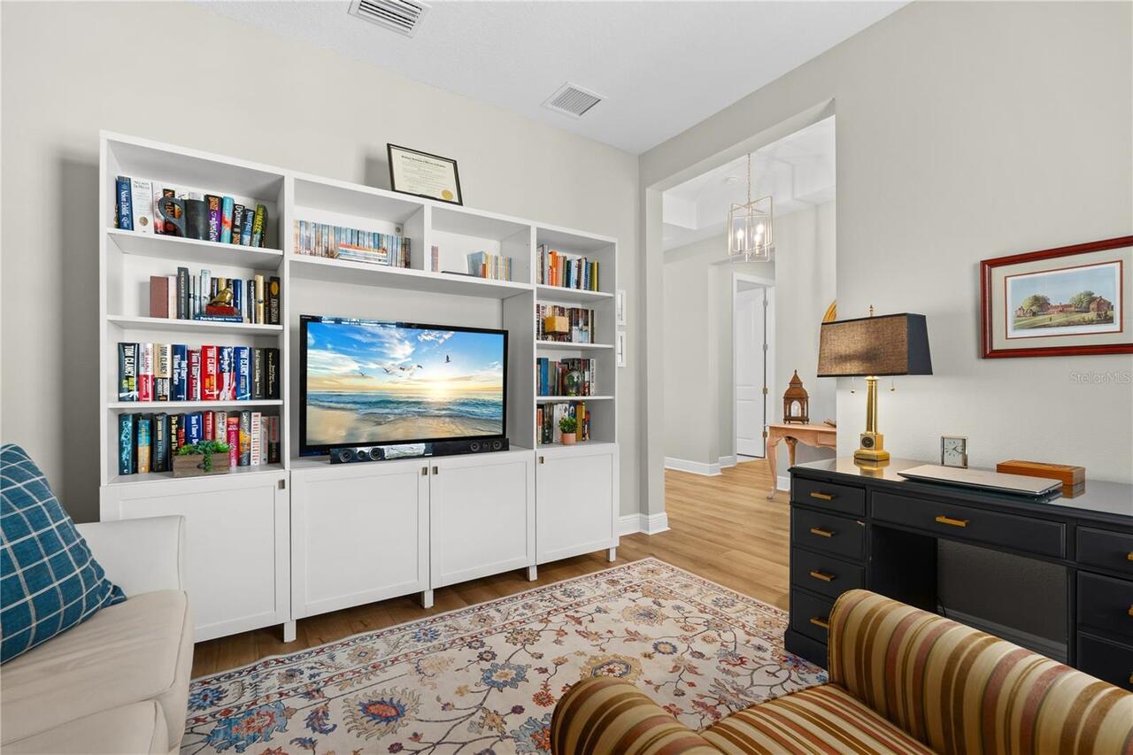 Listing Photo 18