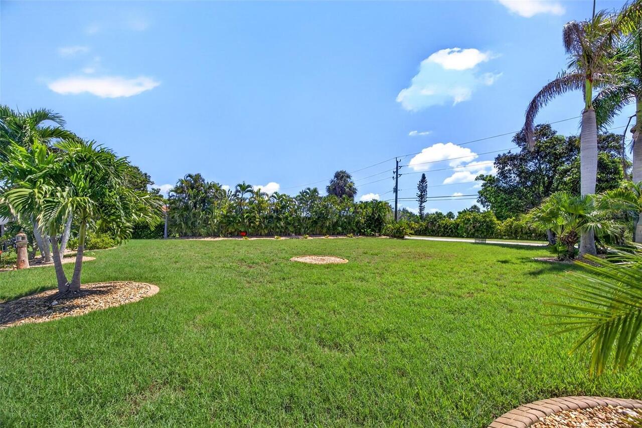 Listing Photo 43