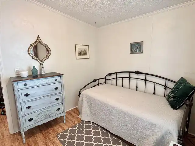 Listing Photo 23